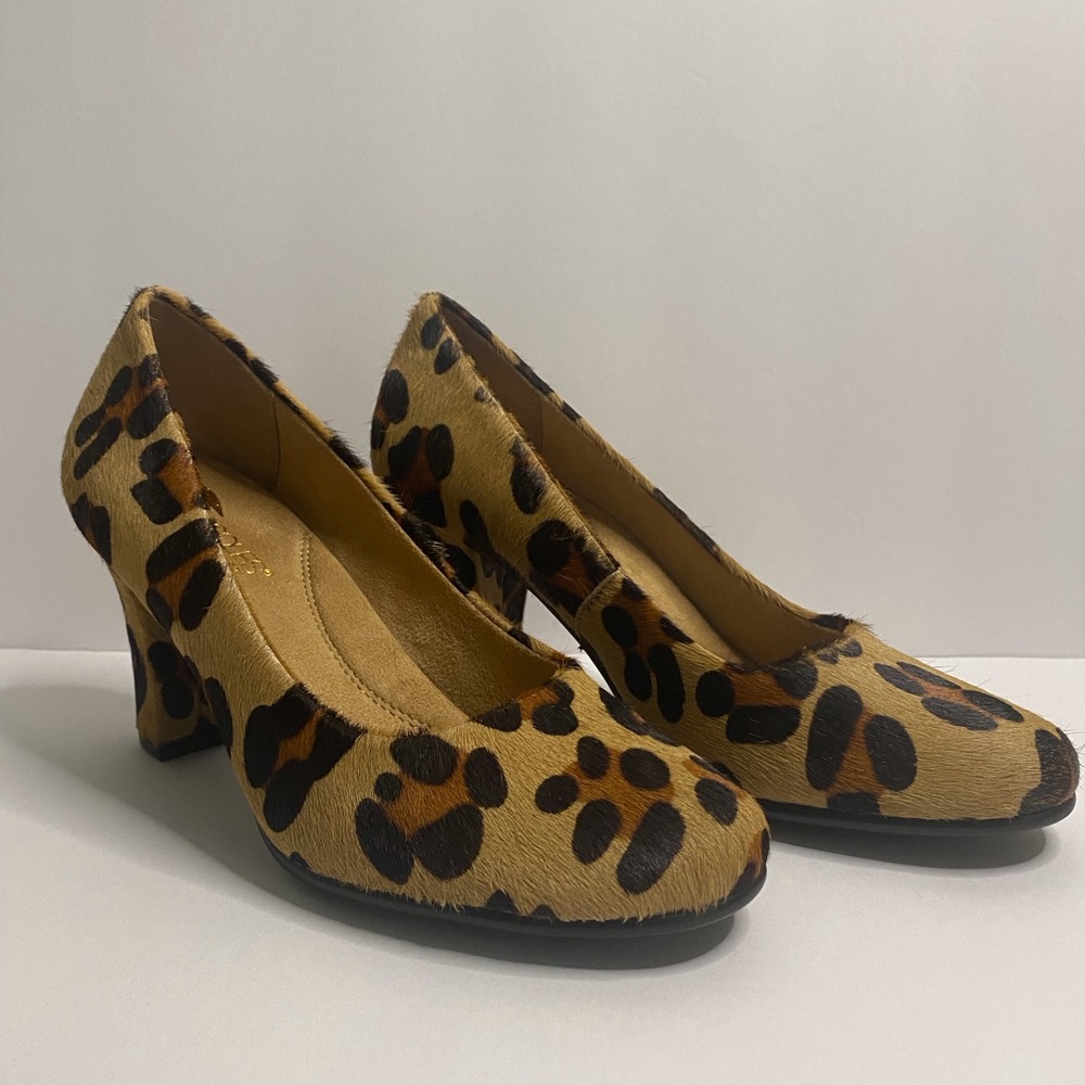 Aerosoles Mohair Women Cheetah Dress Shoes New Without Tag Size 7.
